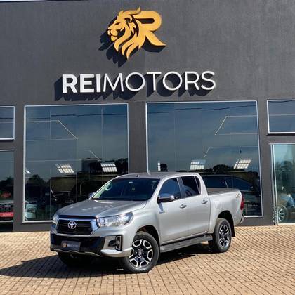 TOYOTA HILUX 2.8 SRX 4X4 CD 16V DIESEL 4P AUTOMÁTICO